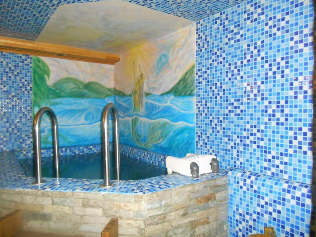 Galirad Hotel Ustʼ-Kamenogorsk 외부 사진