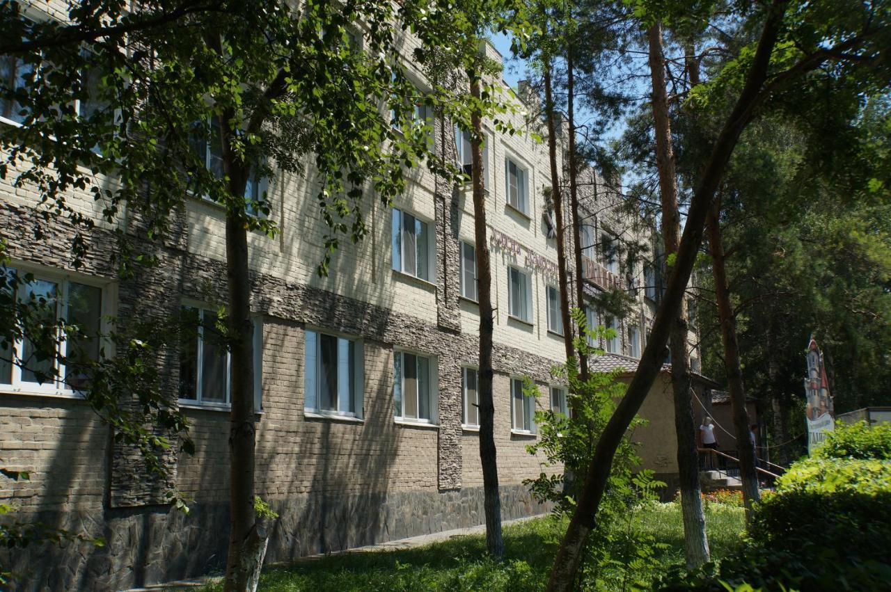 Galirad Hotel Ustʼ-Kamenogorsk 외부 사진