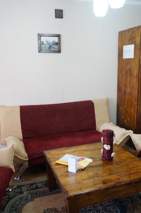 Galirad Hotel Ustʼ-Kamenogorsk 객실 사진
